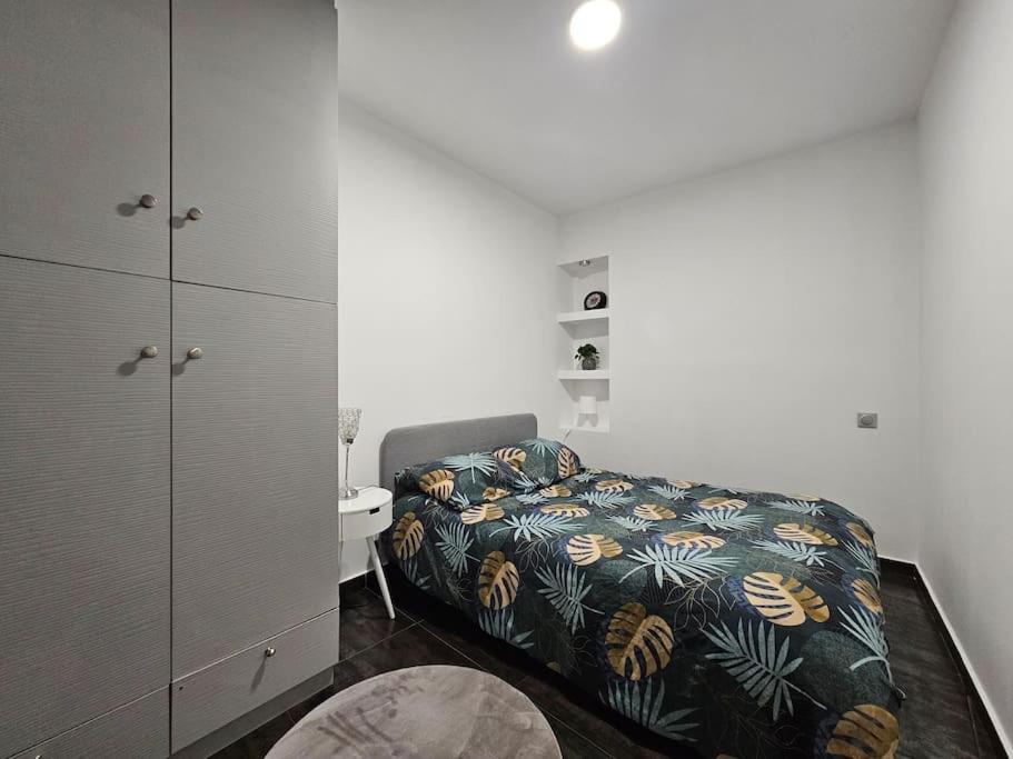 Appartement Proche Metro Paris Pantin Exterior foto